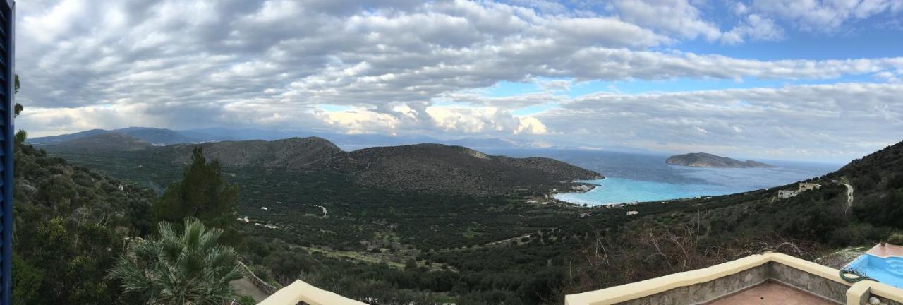 Villa Lir Tholos  외부 사진