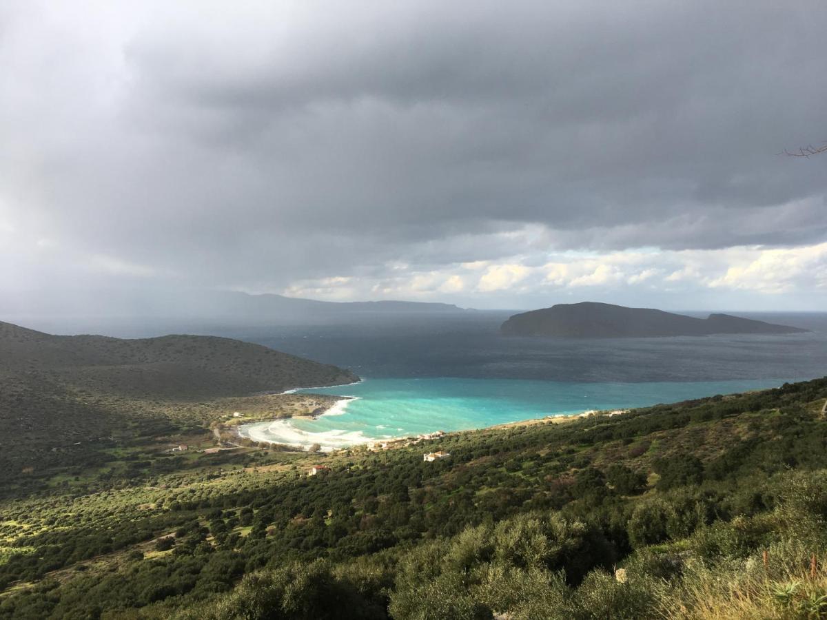 Villa Lir Tholos  외부 사진