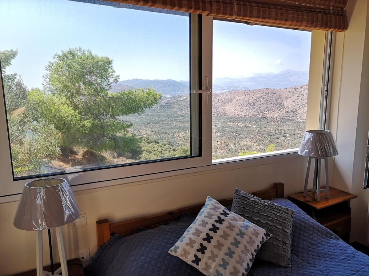 Villa Lir Tholos  외부 사진