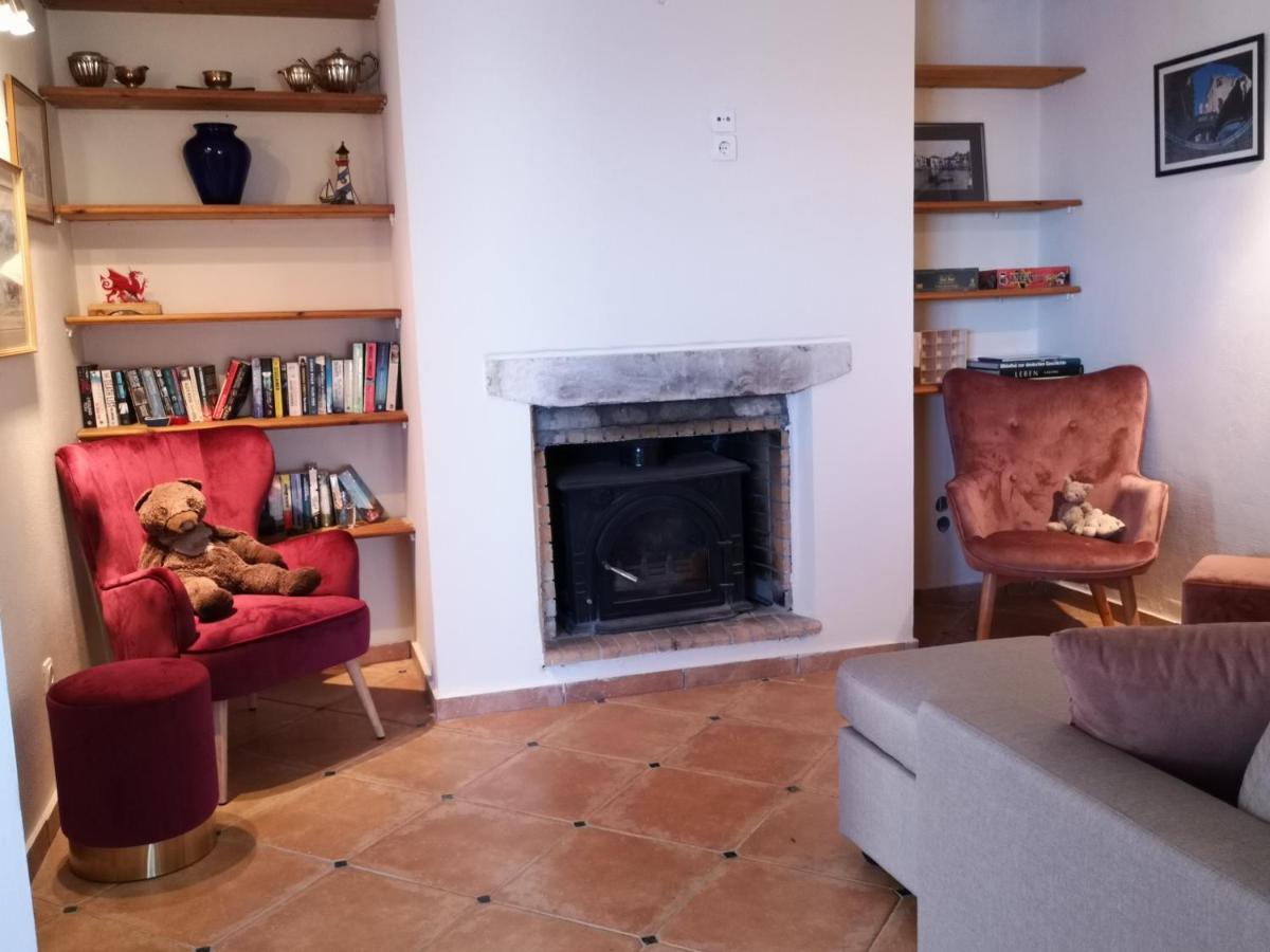 Villa Lir Tholos  외부 사진